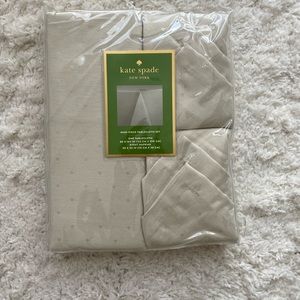 Kate Spade New York table cloth set